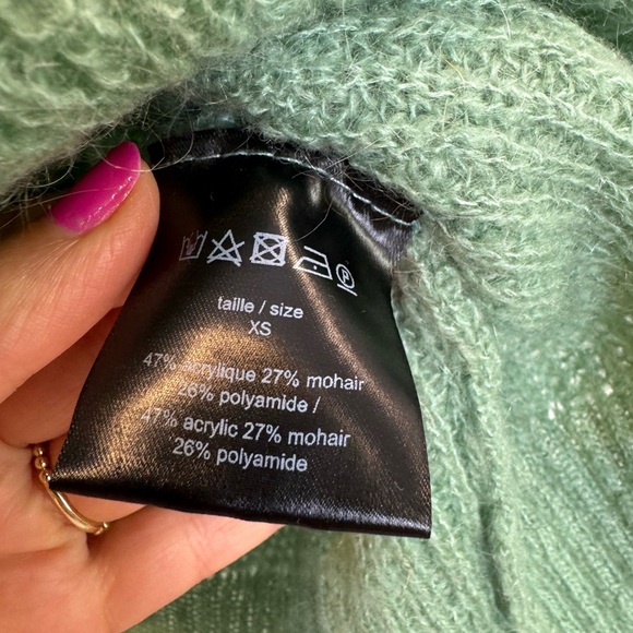 Elegant Mint Crew Neck Sweater - Picture 5 of 6